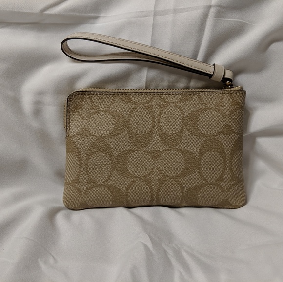 Coach Wristlet - Picture 2 of 3